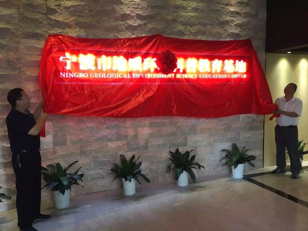 ɭ��������-׷�󿵽�,����һ������